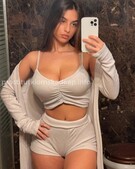 Анкета проститутки Эвелина - метро Хамовники, возраст - 25